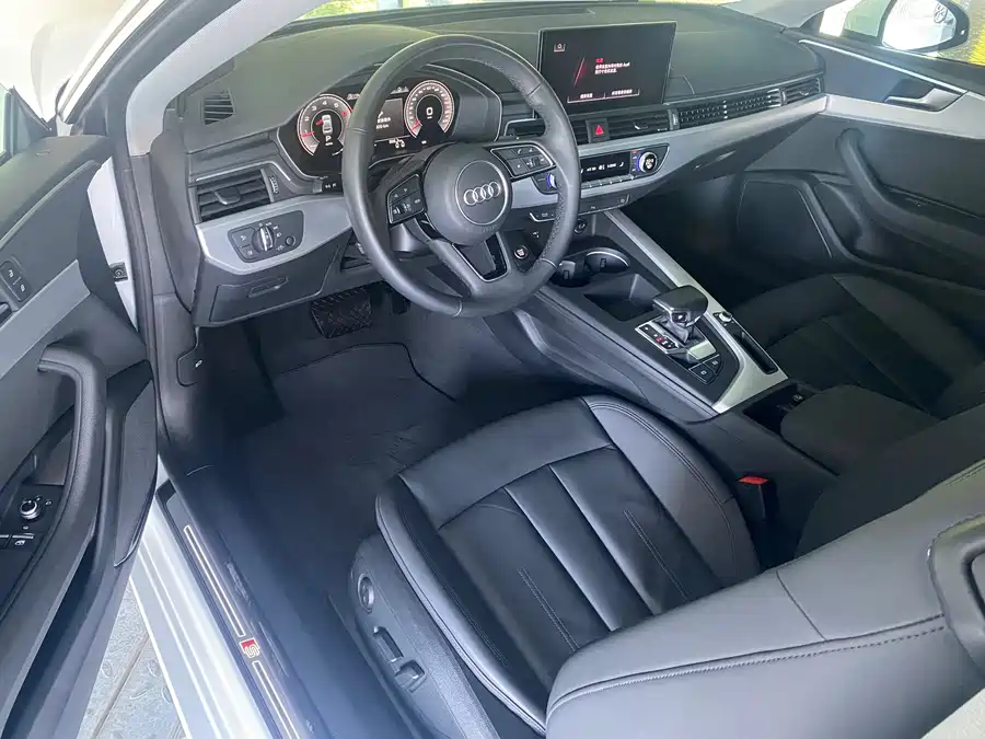 Audi A5 - фото 7