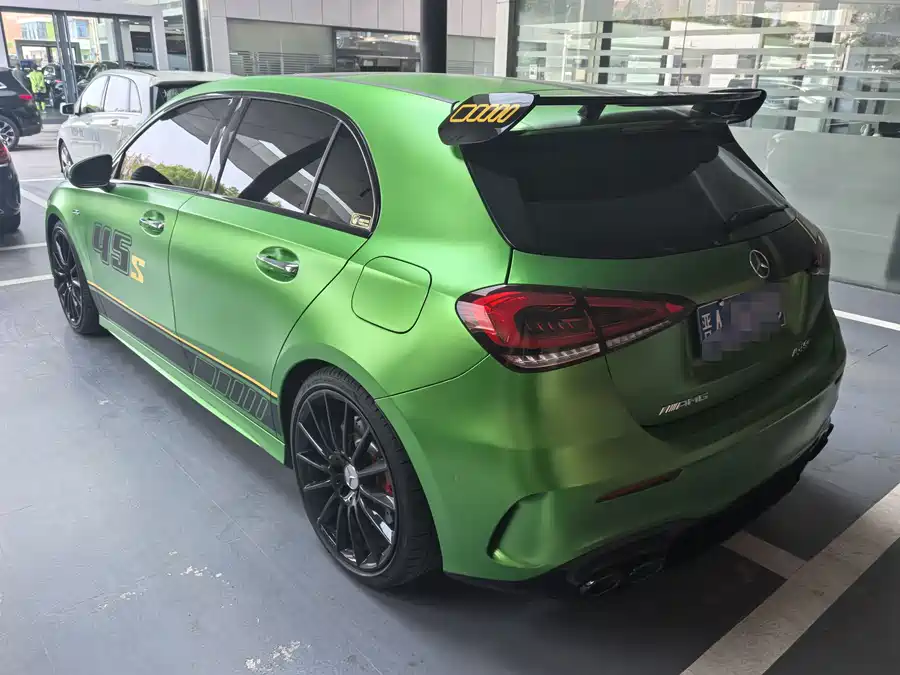 Mercedes A-Class - фото 10