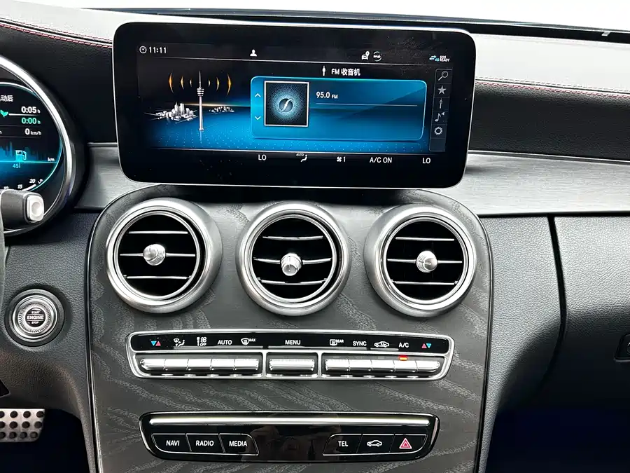 Mercedes C-Class - фото 14