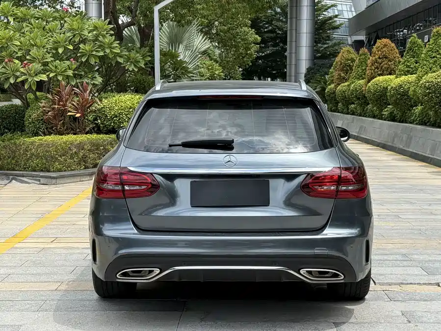 Mercedes C-Class - фото 12