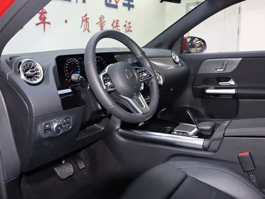 Mercedes GLA - фото 6