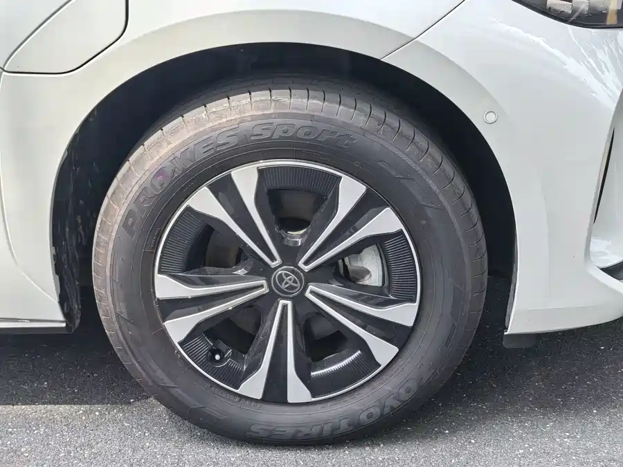 Toyota Bozhi - фото 10