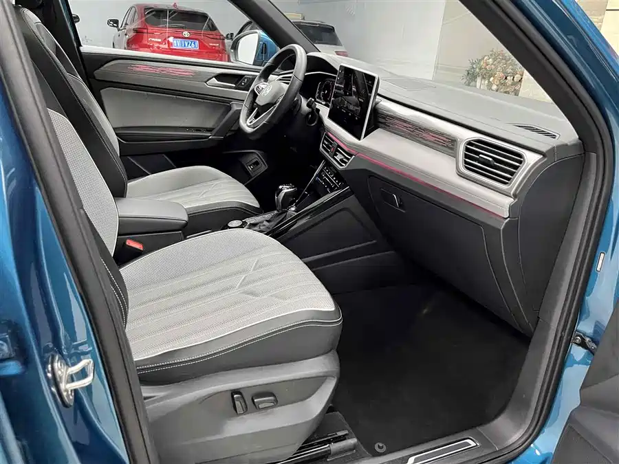 Volkswagen Tayron - фото 14